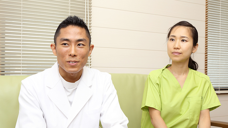 2 夫婦二人三脚で診療する、アットホームな歯科医院。